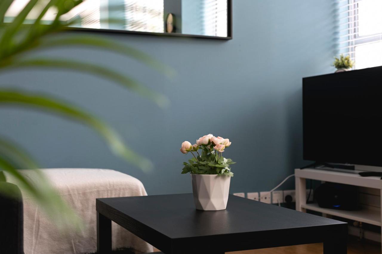 Lovely Brighton Apartments Moments Away From Royal Pavilion Экстерьер фото
