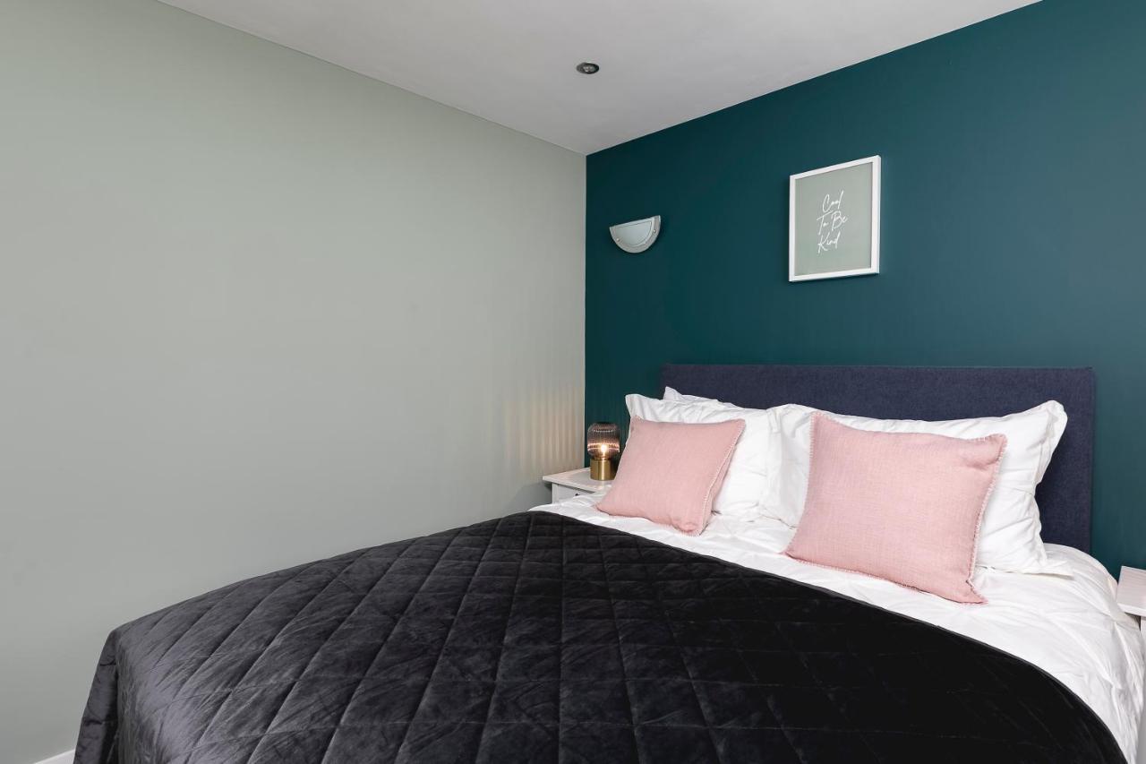 Lovely Brighton Apartments Moments Away From Royal Pavilion Экстерьер фото